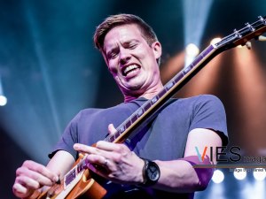 Jonny Lang live in concert @ Hard Rock Casino in Vancouver March 12 2015 by VIES Magazine